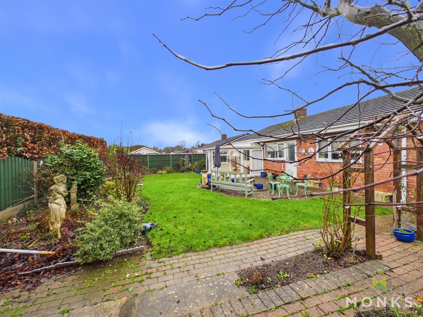 16 Mytton Lane, Shrewsbury, SY4 4JE For Sale